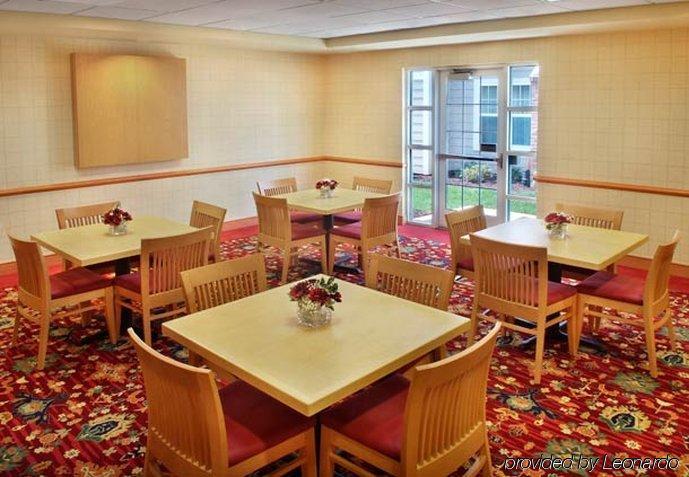 Residence Inn Mt. Laurel At Bishop'S Gate Mount Laurel Εστιατόριο φωτογραφία